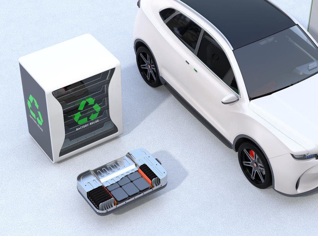 Battery Swapping vs. Mobile EV Charging: Which is the Future?